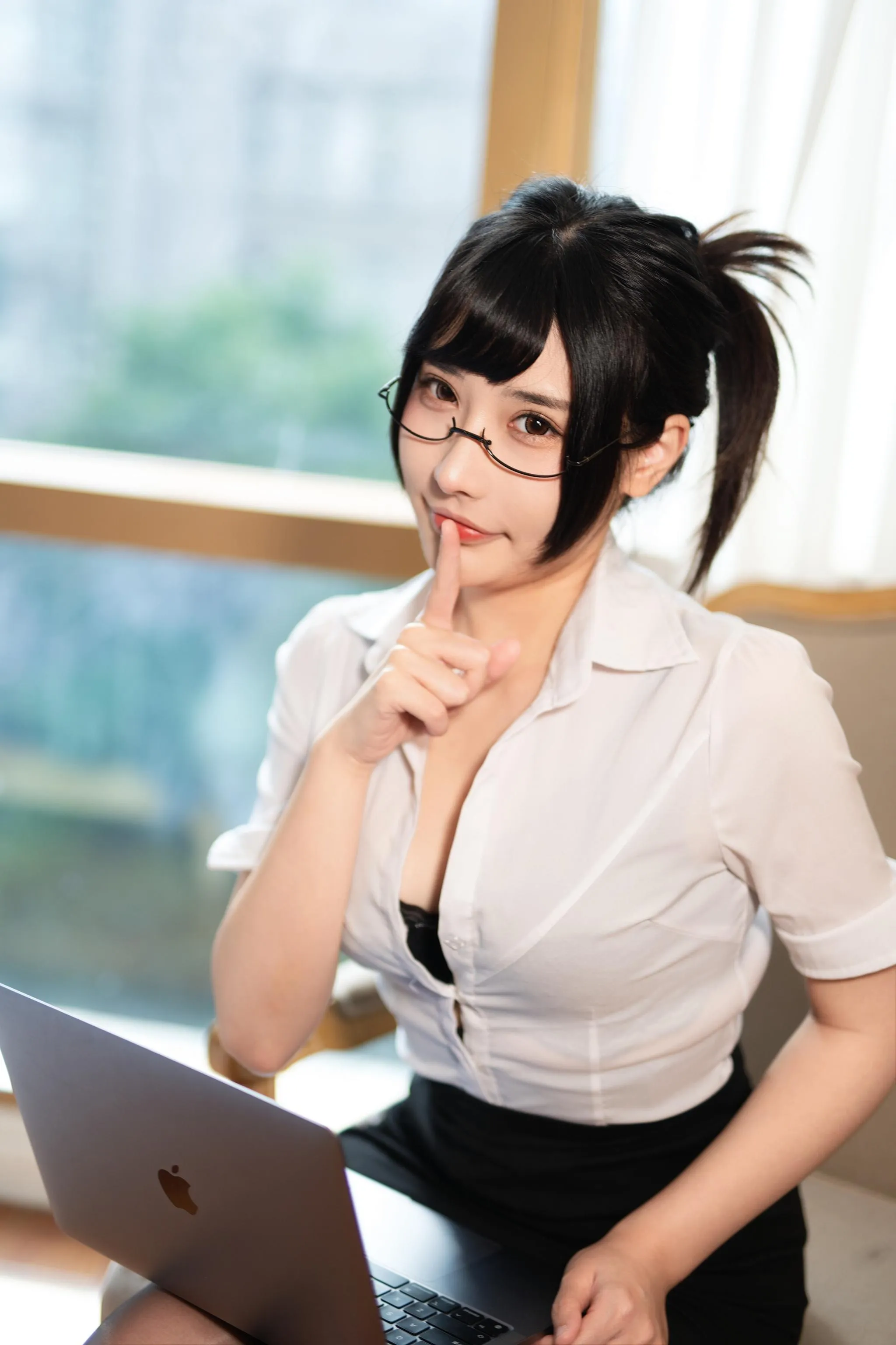 糖果果Candy – NO.07 室内ol [102P]插图7